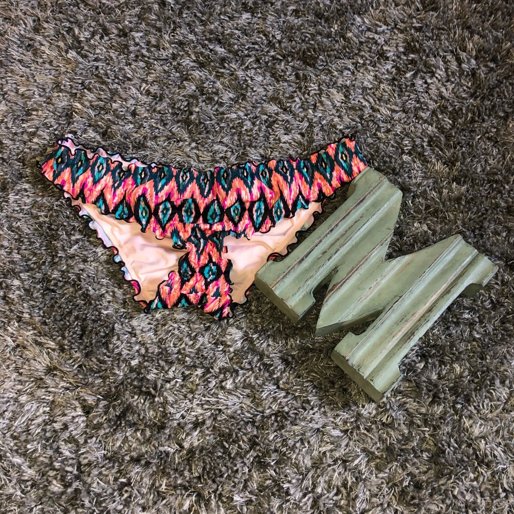 Shade & Shore Scrunched Bikini Bottom’s